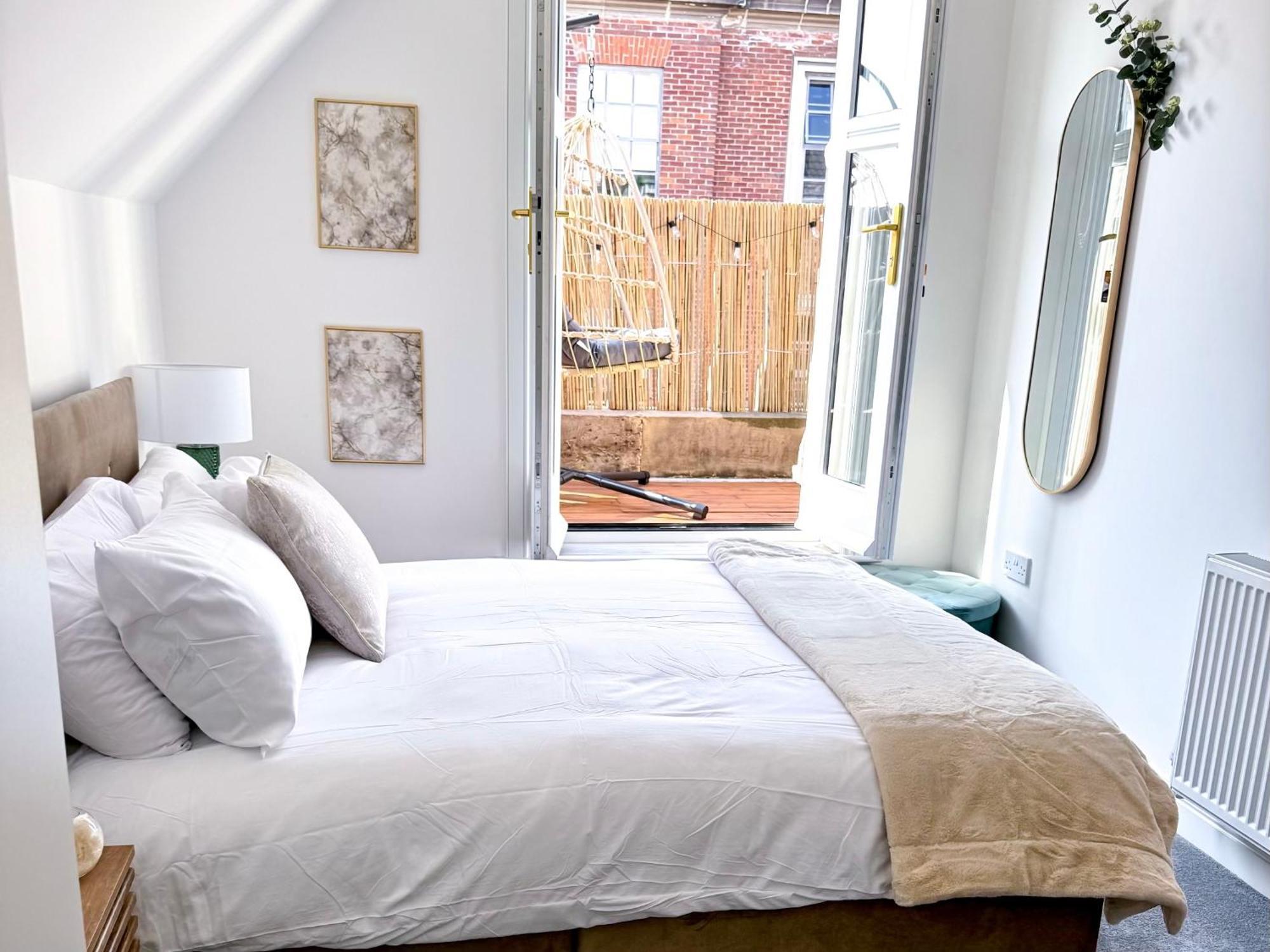 The Luxe Haven - Apartment Nottingham City Centre Экстерьер фото